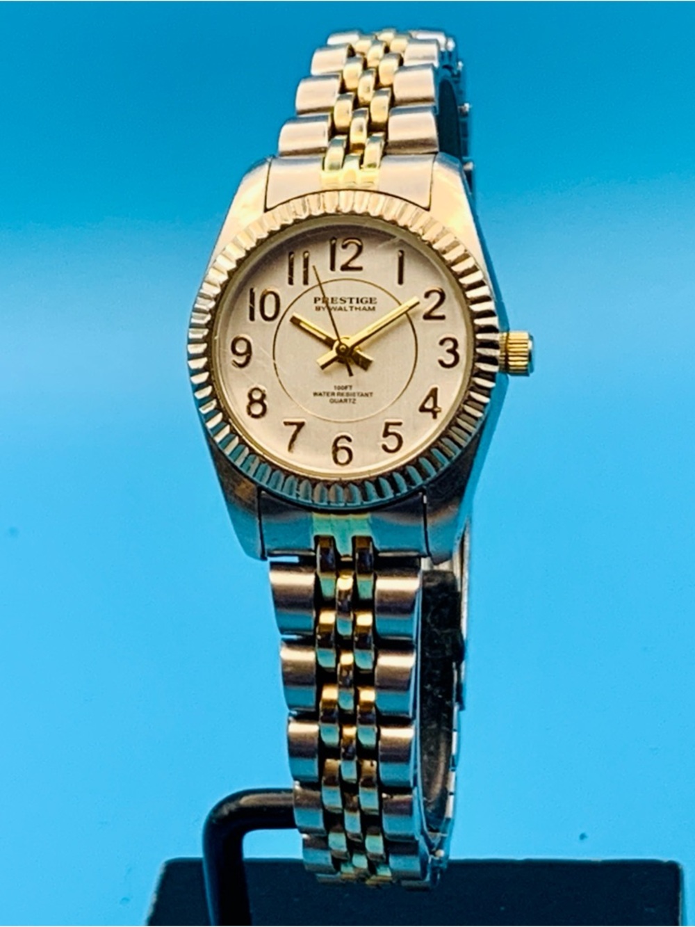 PRESTIGE By WALTHAM Women’s Vintage Bracelet Wristwatch Japan Mvt Works New Batt